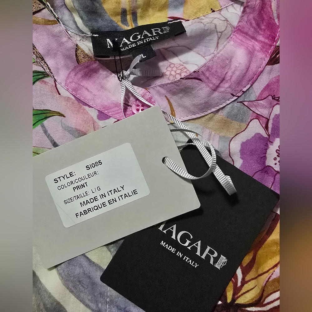 Magari Floral Button-Up Blouse - Picture 6 of 7